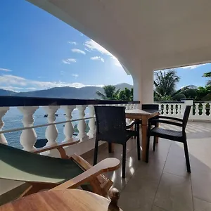 https://the-drake-seaside-apartment.maheislandhotels.com